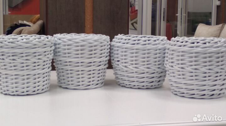 Кашпо из ротанга