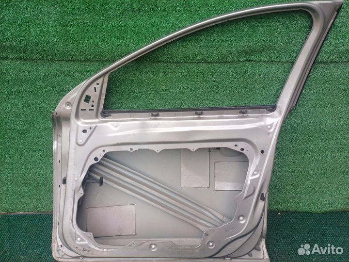 Дверь передняя правая Volvo XC60