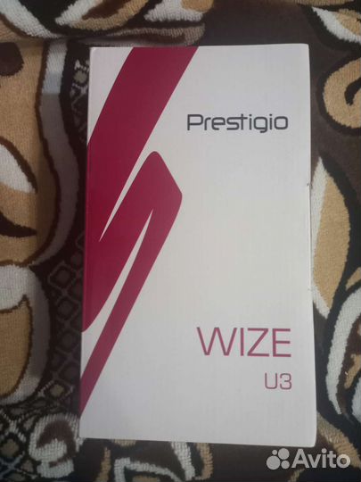 Сенсорный телефон Prestigio