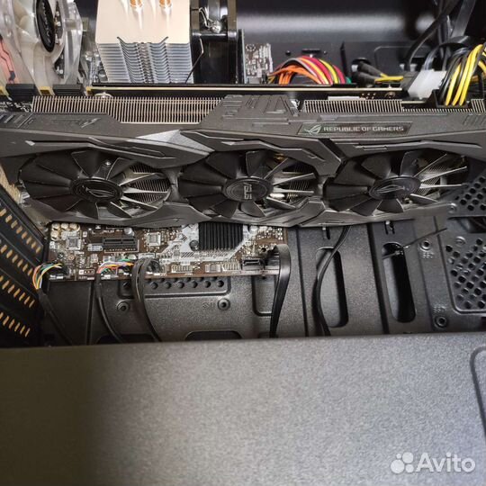 Видеокарта Asus rog strix gaming 1070 8 g