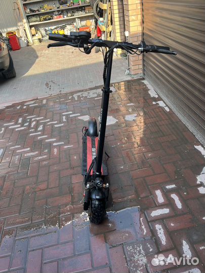 Электросамокат kugoo max speed