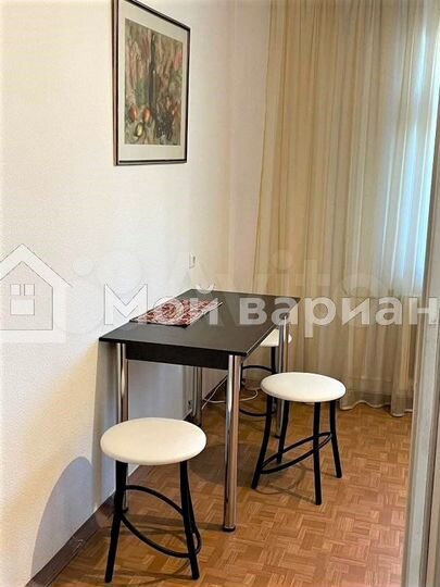 2-к. квартира, 61 м², 6/10 эт.
