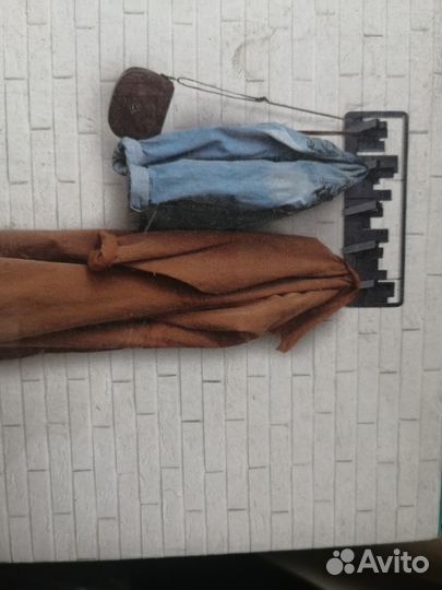 Стильная вешалка sity