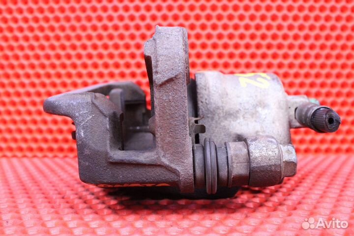 Суппорт тормозной задний левый Hyundai Sonata NF D