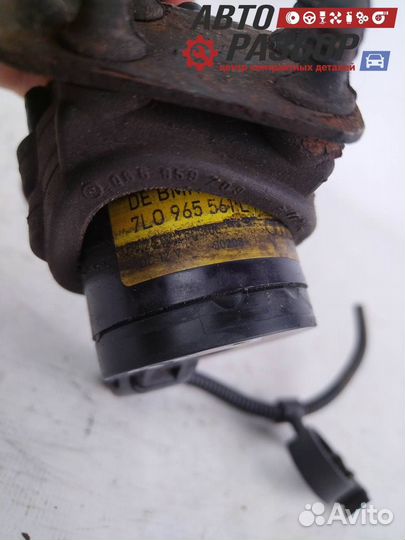 Насос водяной (помпа) ауди Q7 2005