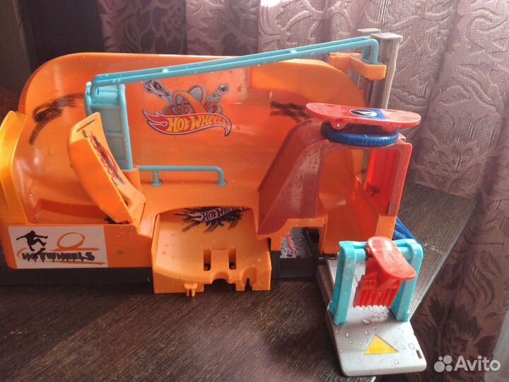 Трек хотвилс