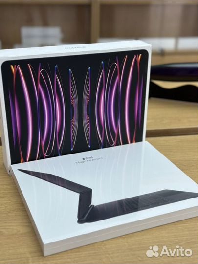 Apple magic keyboard 12.9