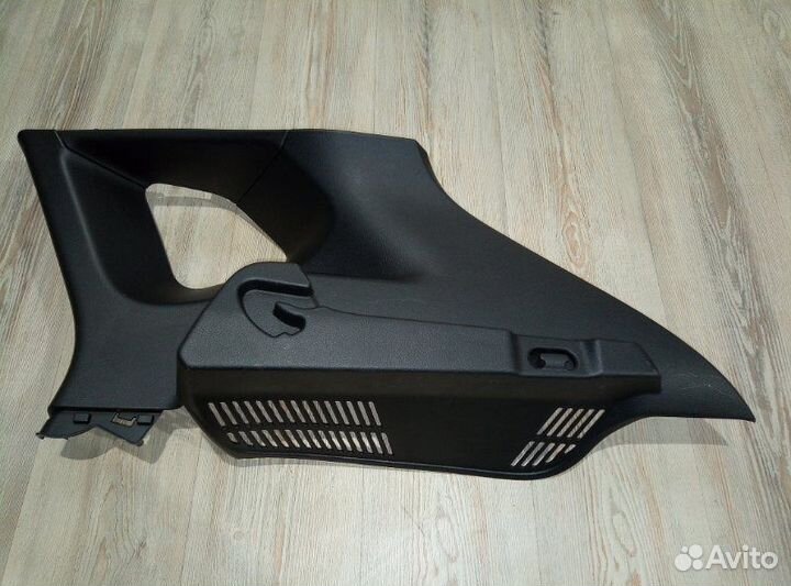 Обшивка багажника Nissan qashqai J11 Прав