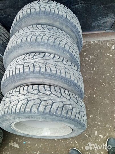 Yokohama G051 J 205/60 R16