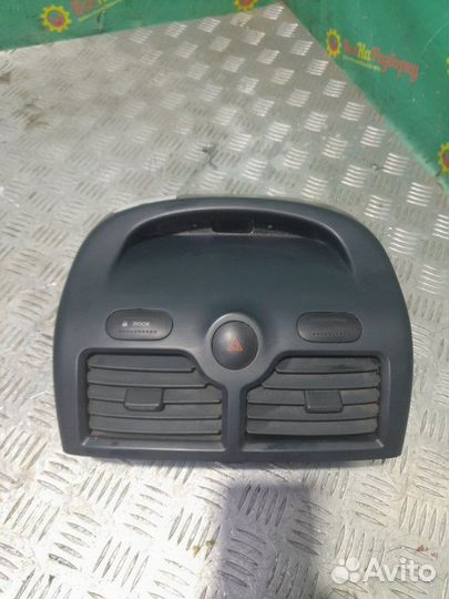 Накладка торпеды Nissan Almera B10 1.5 2010