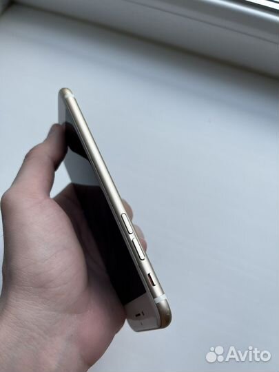 iPhone 6S, 64 ГБ