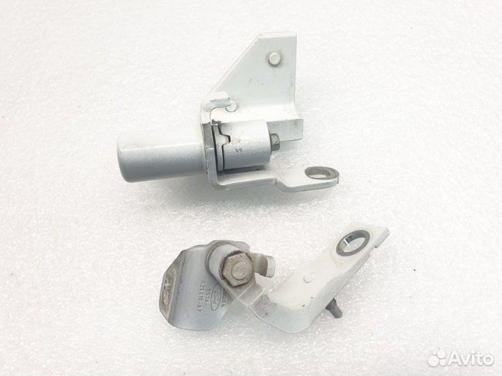 Петля двери задняя правая Ford Mondeo 4 1.6 TI