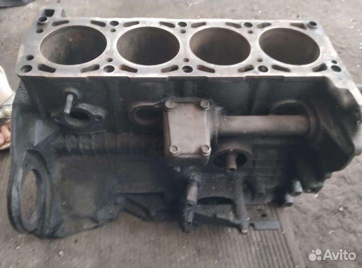 Блок цилиндров змз 406 на Газель,Волгу