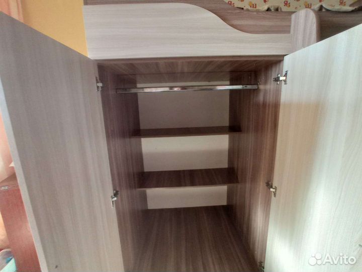 Двухъярусная кровать бу с матрасами