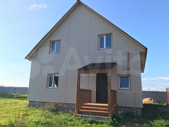 Дом 145 м² на участке 5,6 сот.