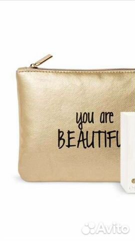 Золотистая косметичка Ив Роше