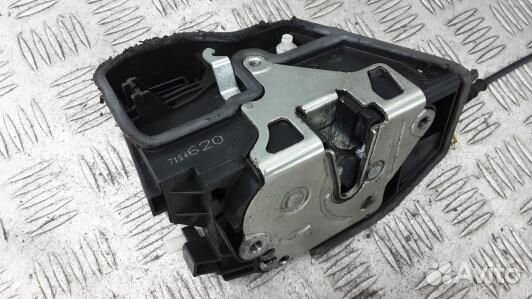 Замок двери передней правой BMW X3 E83 (2NN07E801)