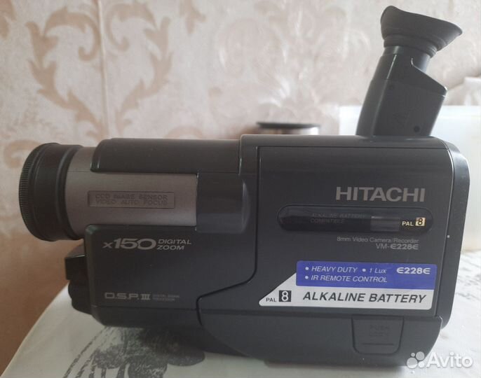 Видеокамера hitachi