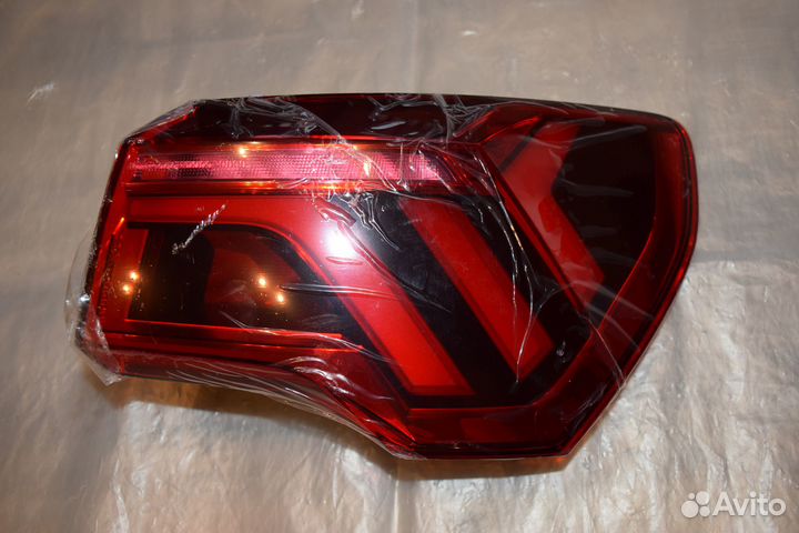 Новый правый фонарь Matrix Audi Q3