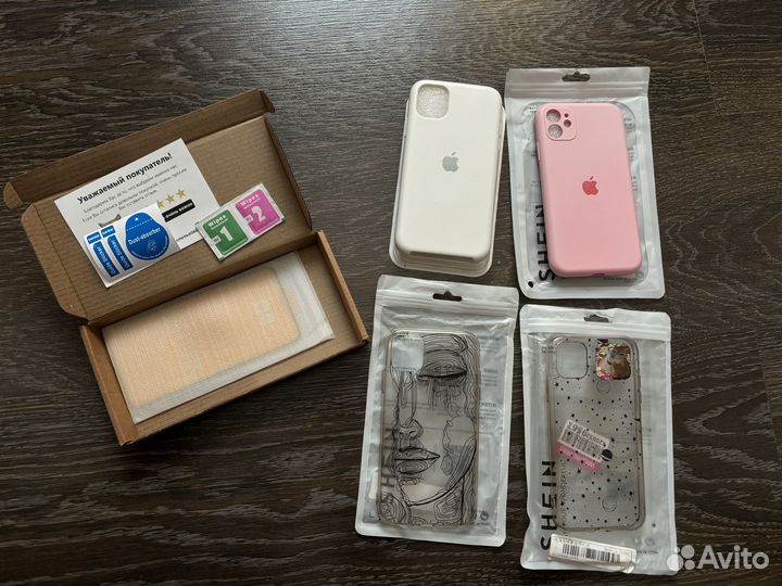 Чехлы iPhone 11