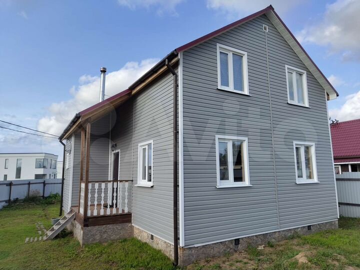 Дом 90 м² на участке 5 сот.