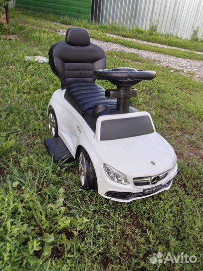 Детская машинка каталка mercedes