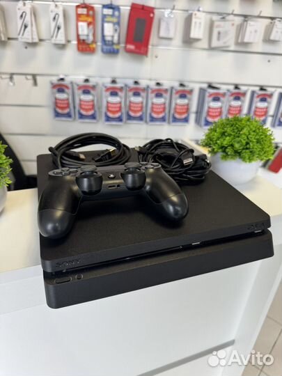 Sony ps4 slim 1tb+подписка на игры