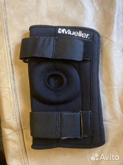 Бандаж-стабилизатор колена Mueller L