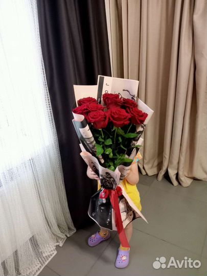 Цветы оптом розы