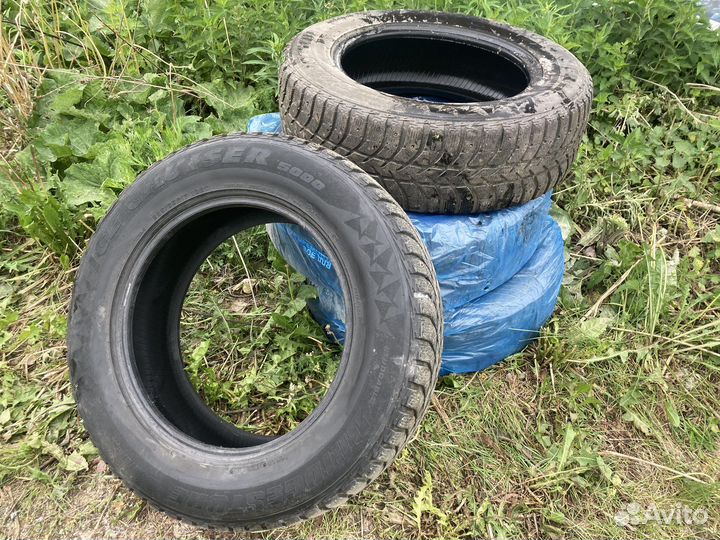 Bridgestone Ice Cruiser 5000 235/65 R17 104