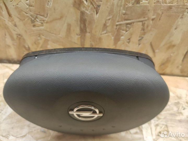 Подушка безопасности водителя Opel Corsa-C (Vita)