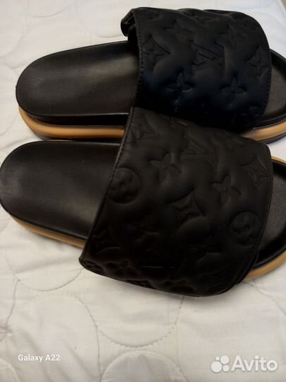 Тапочки женские