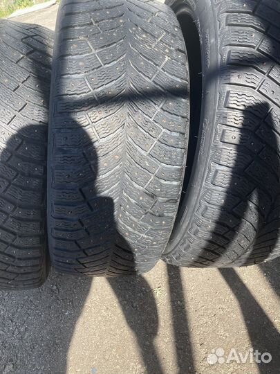 Michelin X-Ice North 4 245/45 R19 102H