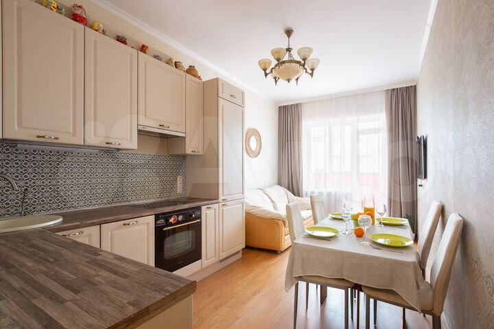 3-к. квартира, 87,1 м², 18/18 эт.