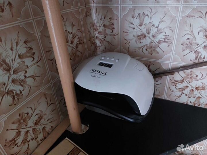 Уф лампа для ногтей