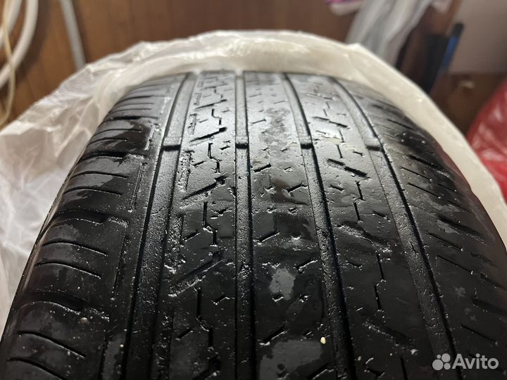 Dunlop Grandtrek ST30 225/65 R17 102H