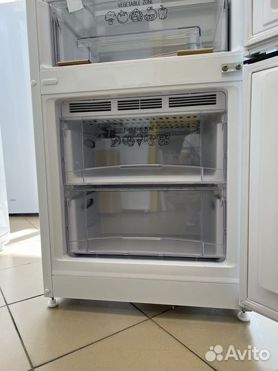 Холодильник nordfrost 157 см Новый