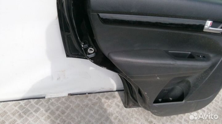 Дверь задняя левая Kia Sorento