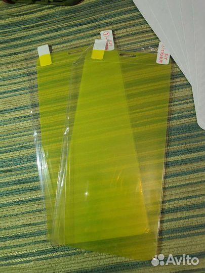 Плёнки и стекло на Honor 8x