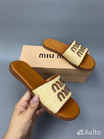 Шлёпанцы Miu Miu