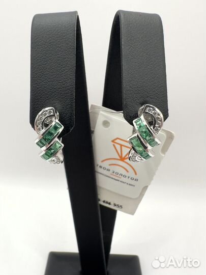 Золотые серьги с изумрудами и бриллиантами