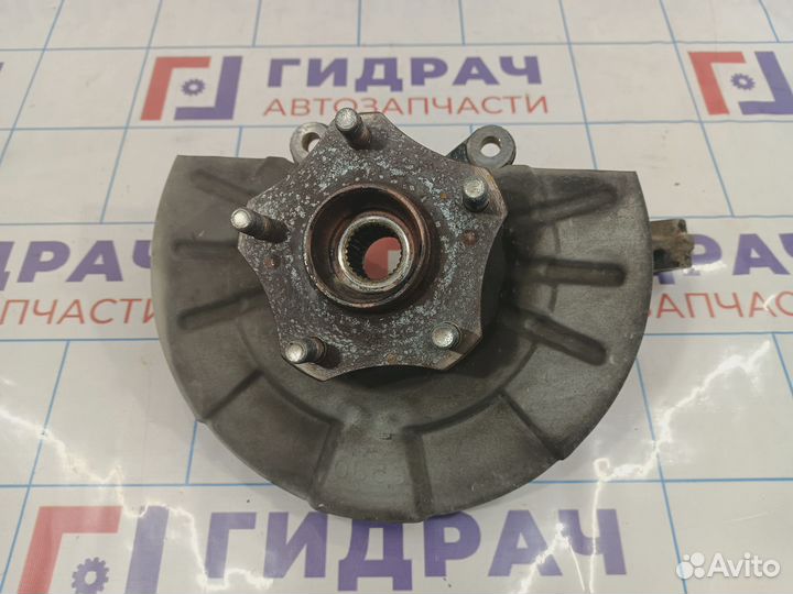 Кулак поворотный передний правый Suzuki Grand Vita