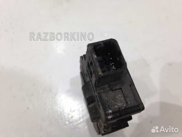 Моторчик заслонки печки Mercedes C292 GLE