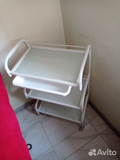 Медицинский столик