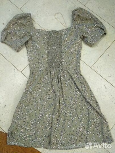 Платье 42-44 Brusnika