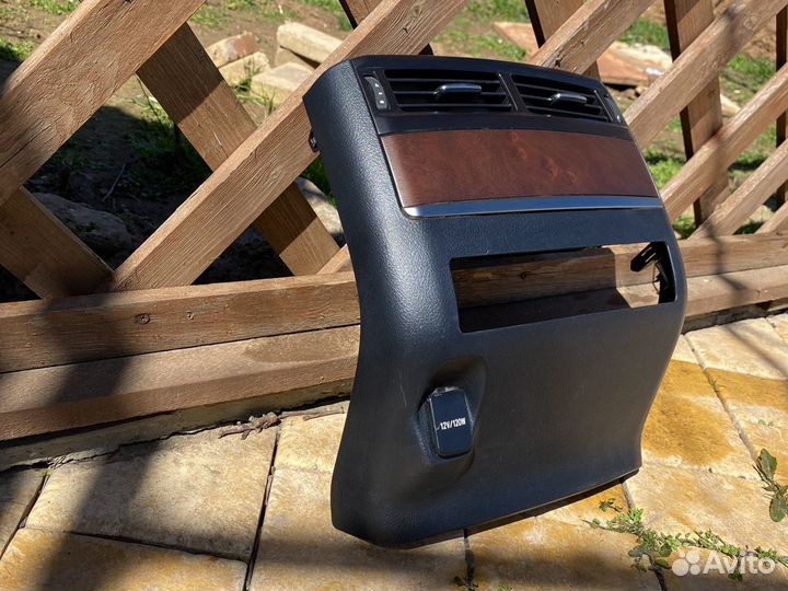 Lexus Lx570 Панель