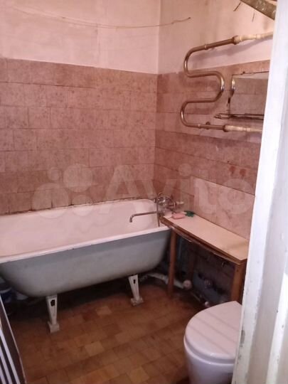 2-к. квартира, 42 м², 3/5 эт.
