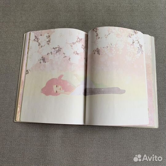 Новый блокнот красивый с девушкой в обложке