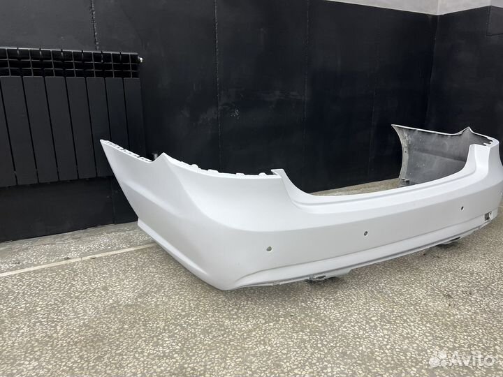 Оригинальный Задний бампер Mercedes 212 до рест