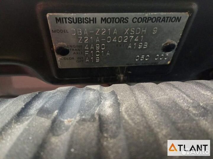 Стеклоподъемник передний правый mitsubishi colt